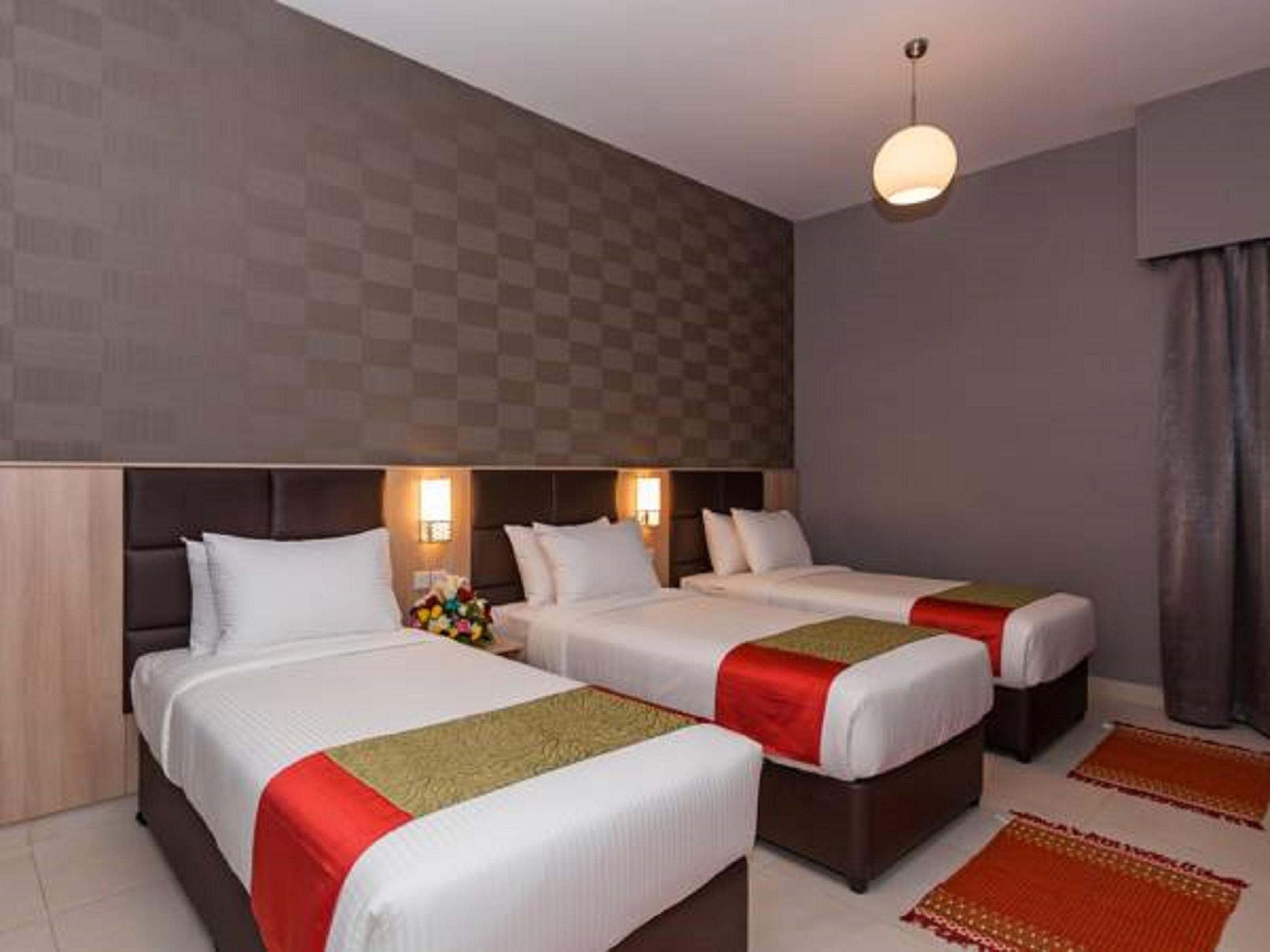 Florida Square Hotel Dubai Exterior photo