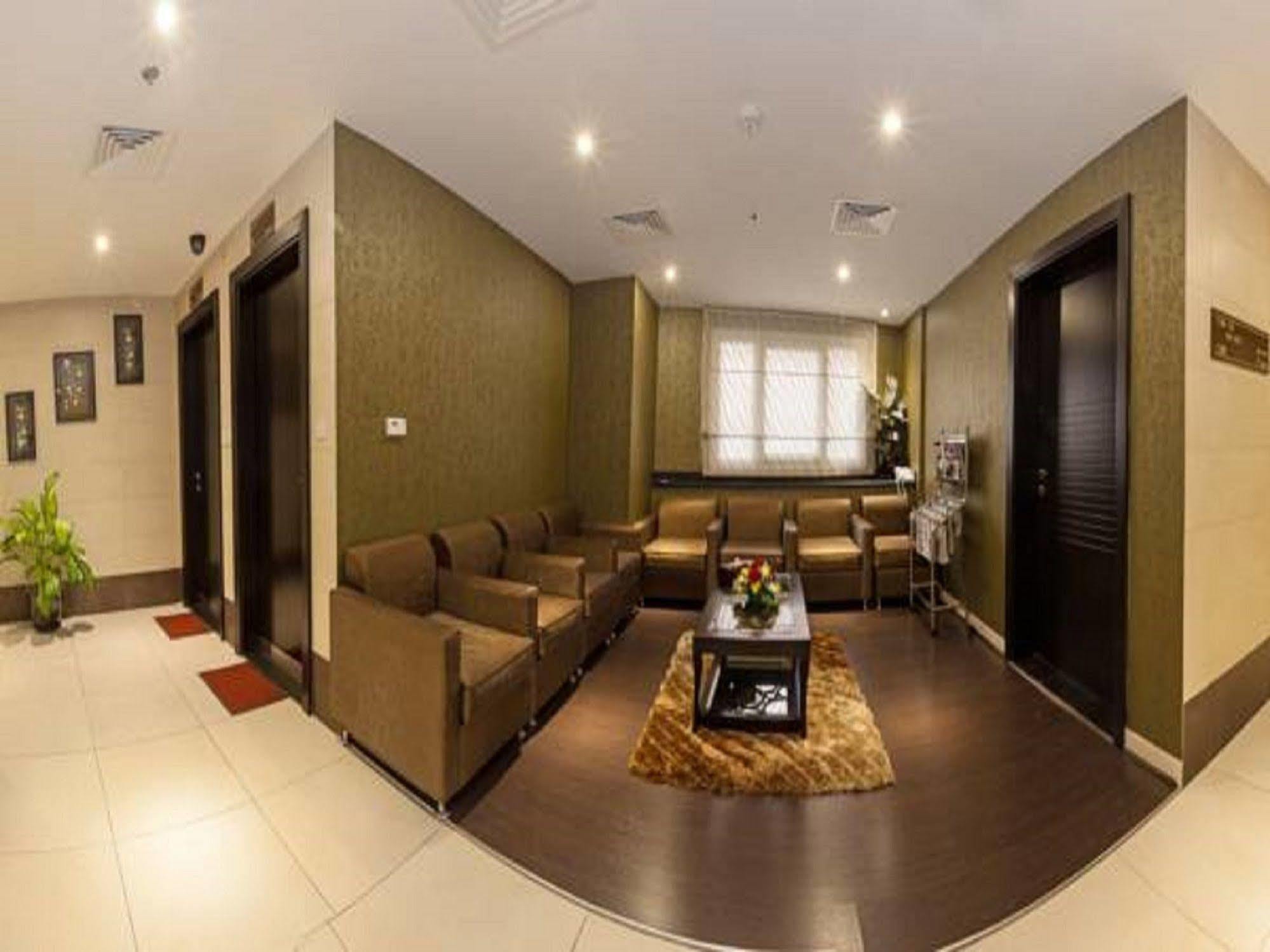 Florida Square Hotel Dubai Exterior photo